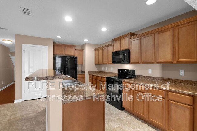 Building Photo - 106 Latimer Dr