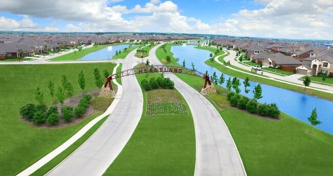 Building Photo - 2048 Lake Trail Dr