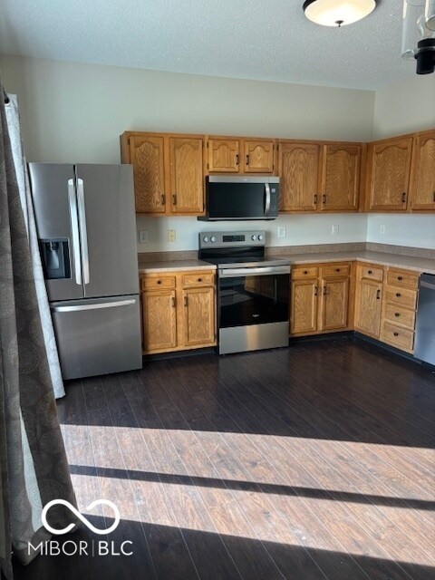 Building Photo - 15550 Outside Trail