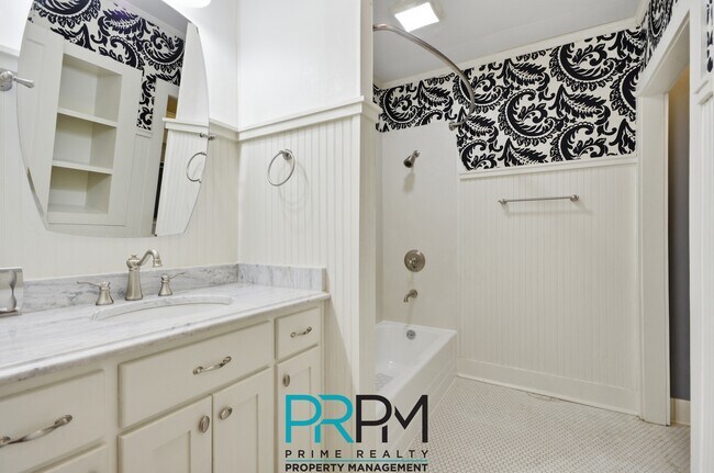 Building Photo - 24 Tindal Ave