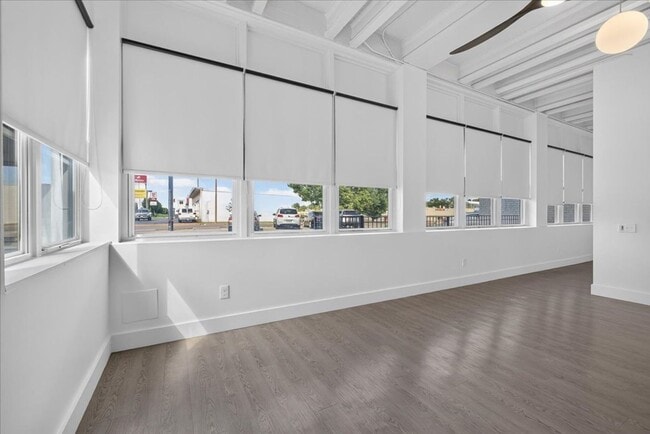 Building Photo - 4500 S Kingshighway Blvd