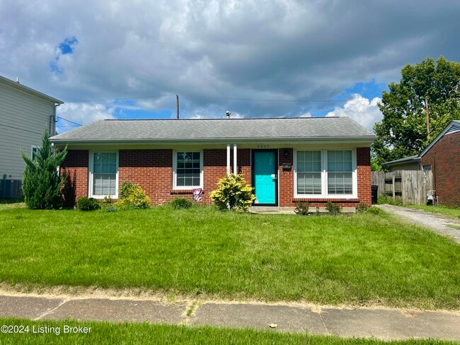 Primary Photo - 2307 Medford Ln