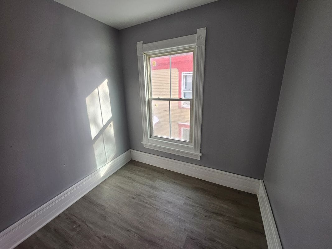 Building Photo - 117 Landon Ave