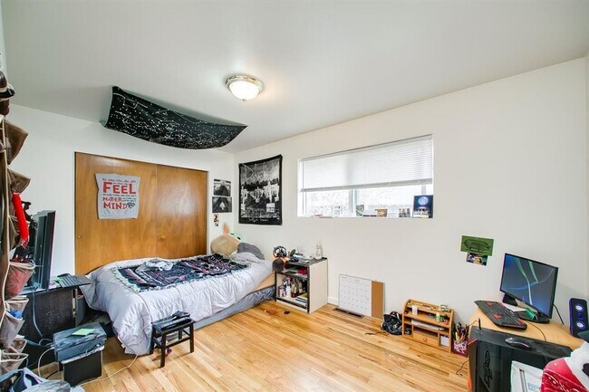 Building Photo - 1509 S Leadville Ave