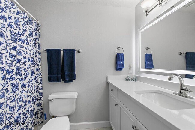 Building Photo - 17 Arbor Club Dr