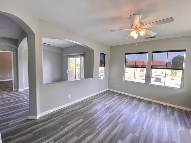 Building Photo - 4460 Brisbane Way