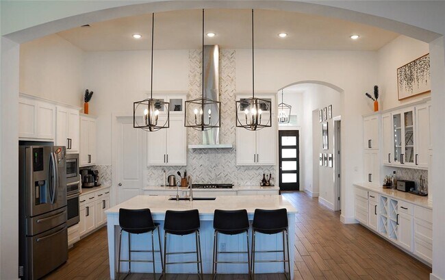 Building Photo - 629 Rocky Spot Dr