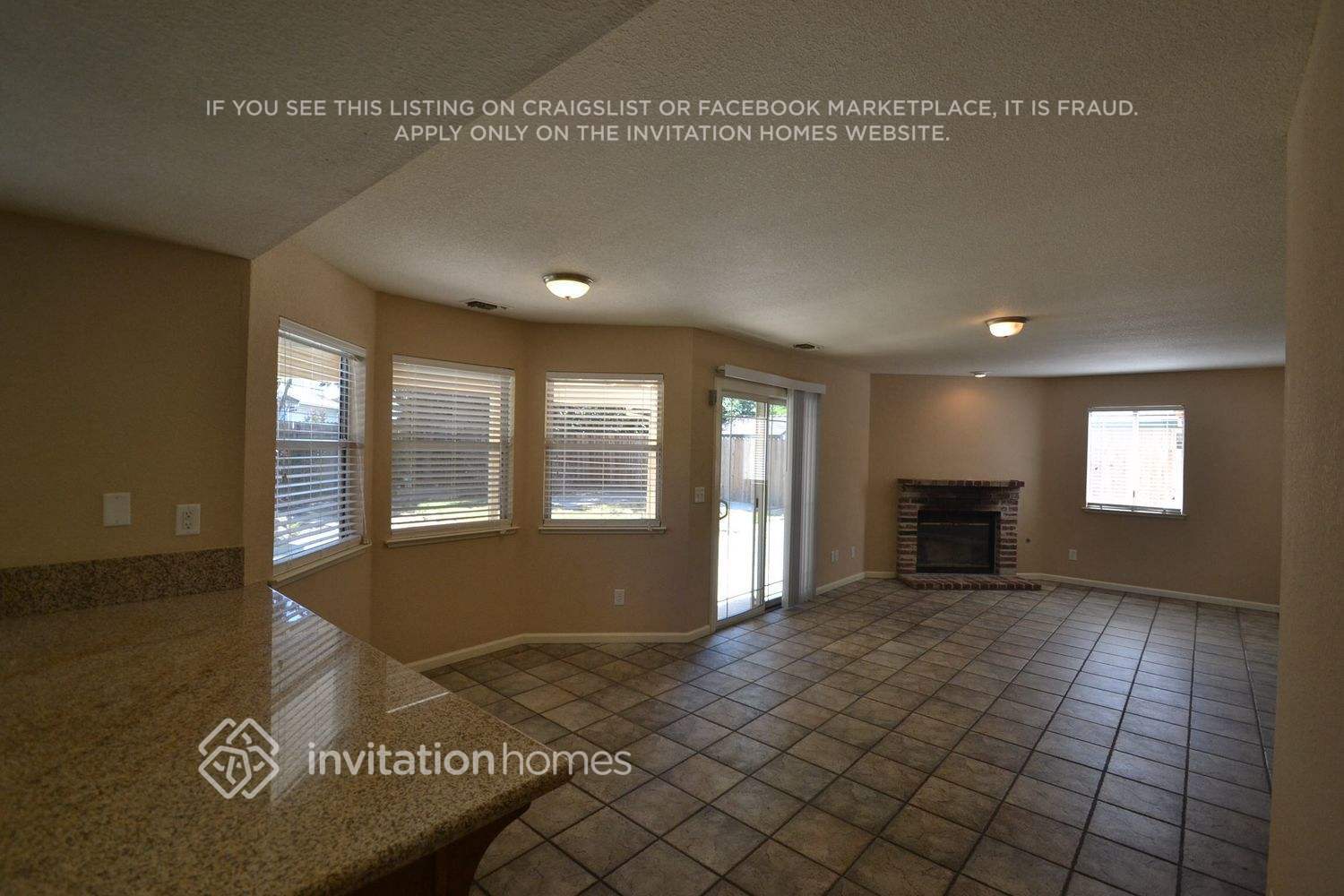 Building Photo - 238 Wren Dr