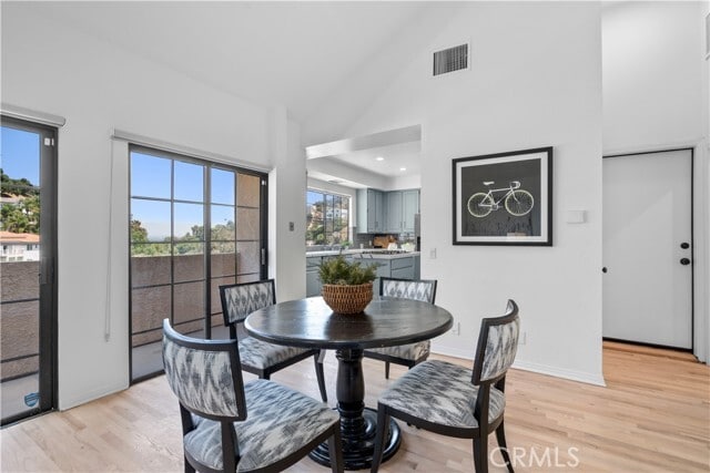 Building Photo - 3482 Coldwater Canyon Ave