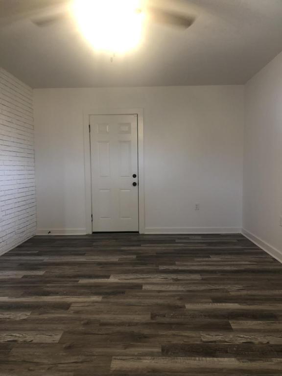 Building Photo - 154 S Carrollton Ave