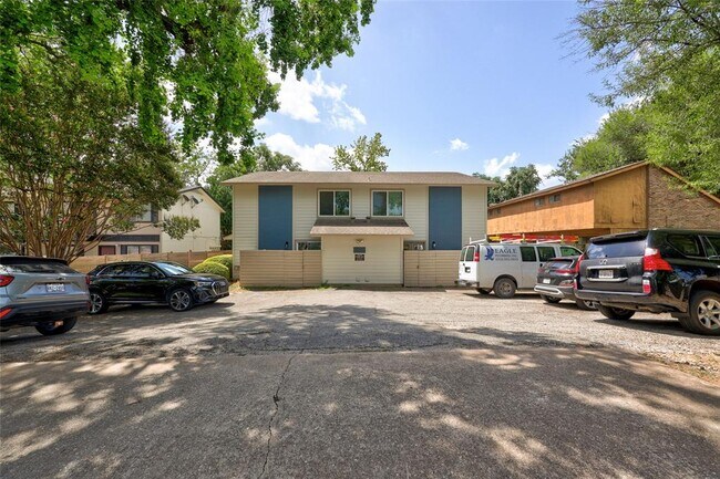 Building Photo - 3438 Willowrun Dr