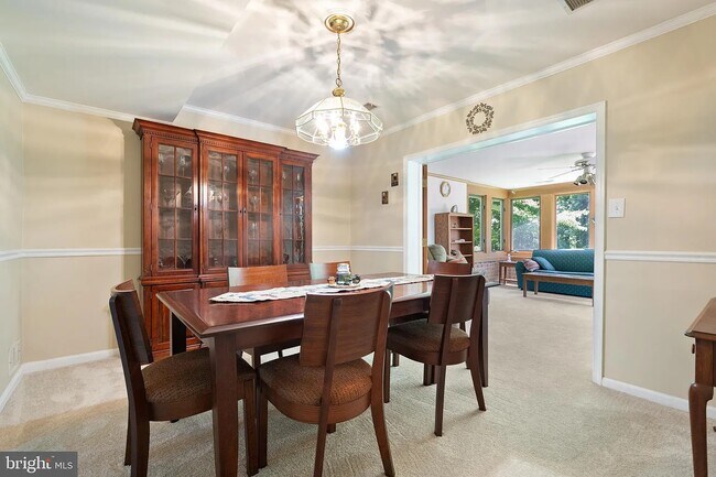 Building Photo - 11503 Vale Rd