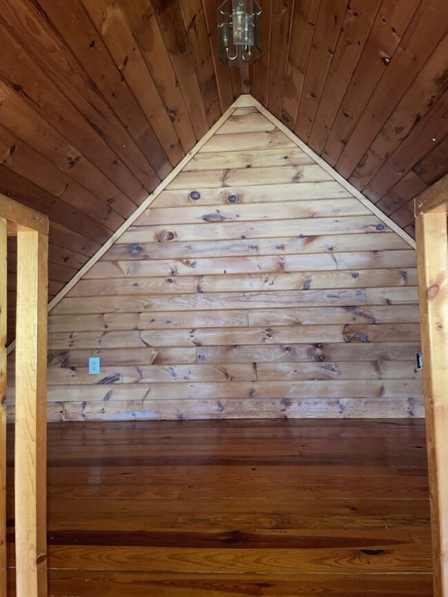 Building Photo - Piedmont Home for Rent