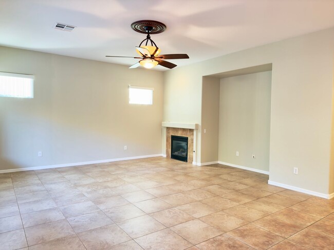 Building Photo - CHARLESTON MODEL W/ 2 BEDROOMS, DEN, 3 BAT...