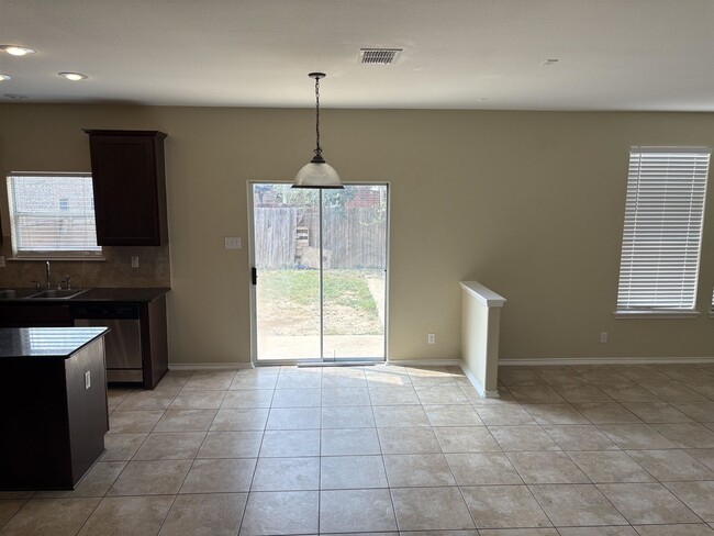 Building Photo - 2904 Anejo Dr