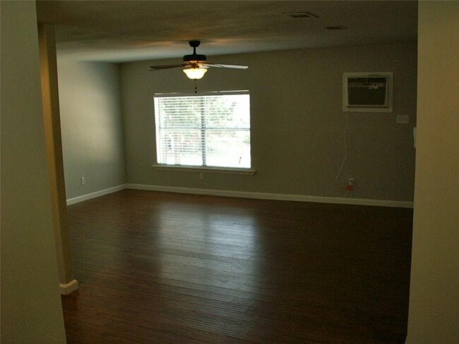 Building Photo - 143 Old Piney Trail