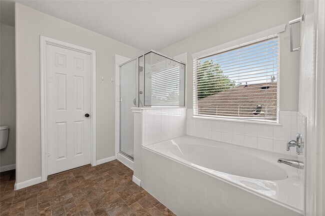 Building Photo - 25346 Barmby Dr