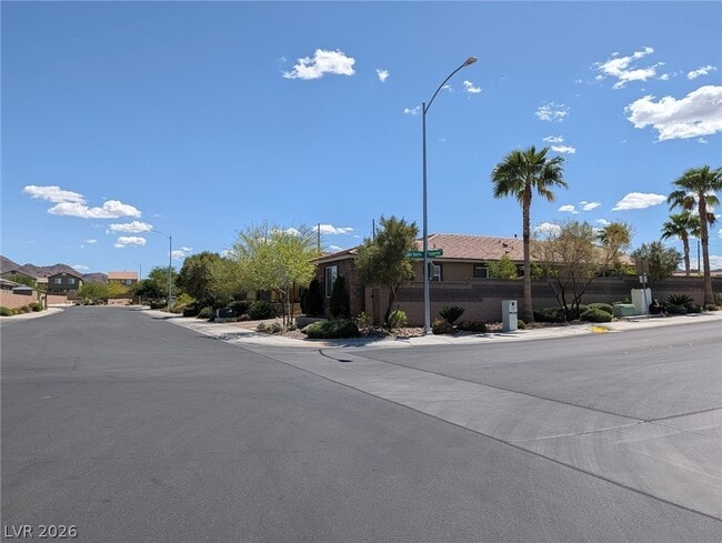 Building Photo - 1290 Paseo del Oso Ln