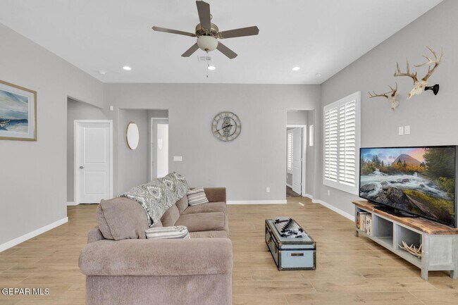 Building Photo - 12805 Woolstone Dr