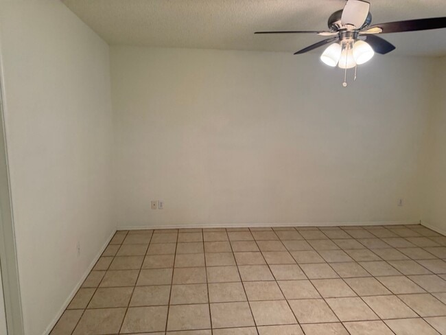 Building Photo - Cute Single Story 3 Bedroom in Keller ISD