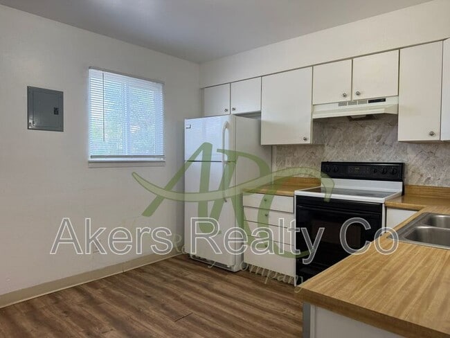 Building Photo - 6695 Pahokee Ct
