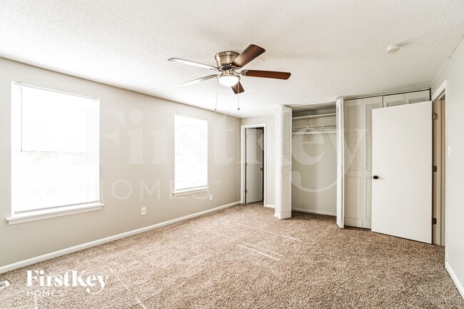 Building Photo - 1940 Winsted Ct