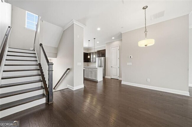 Building Photo - 164 Blakemore Dr