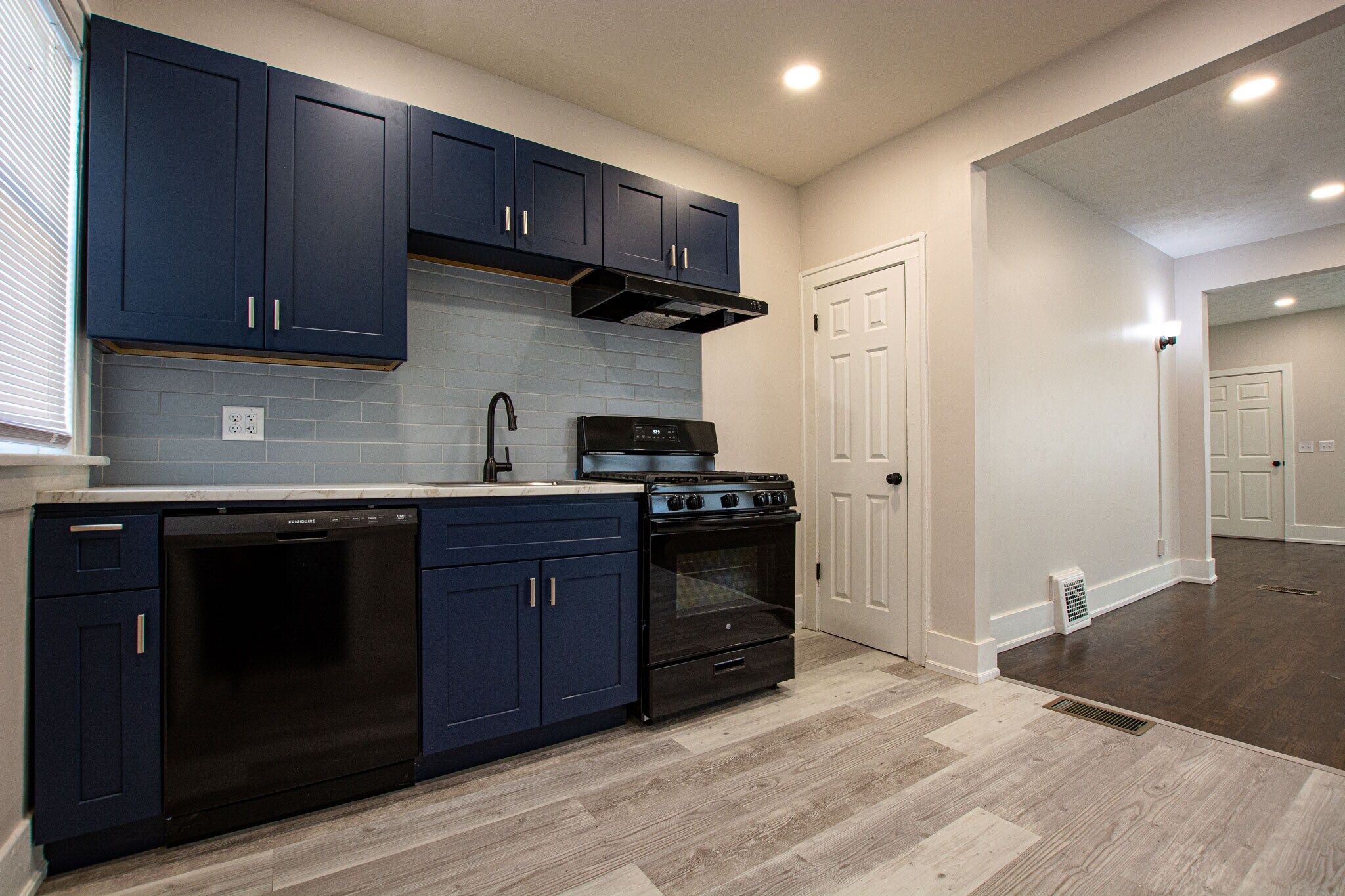 Building Photo - 3812 Dodge St