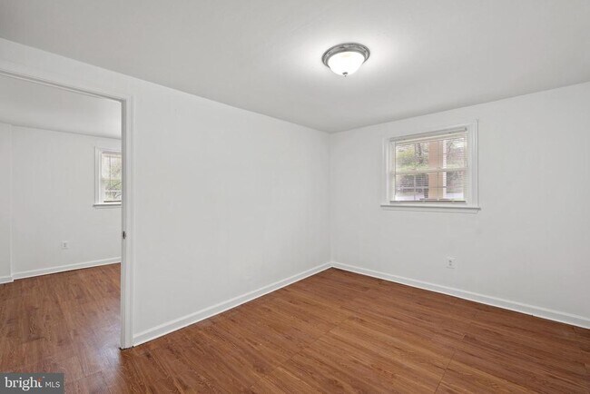 Building Photo - 7515 Pleasant Way