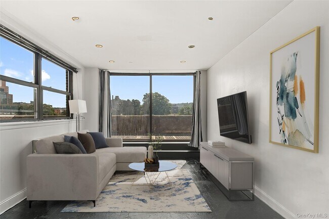 Building Photo - 23 Water Grant St