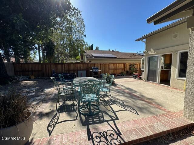 Building Photo - 1830 Pepper Tree Ct