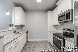 Building Photo - 1606 Eckhert Blvd