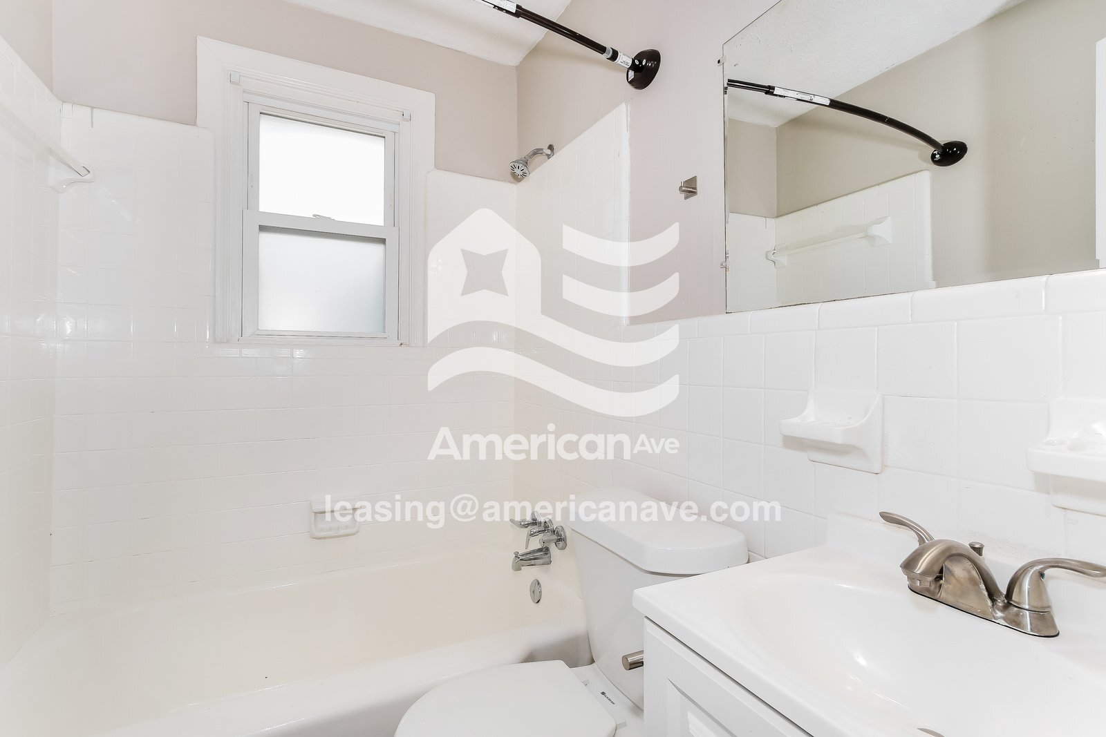 Building Photo - 2210 Tudor Dr