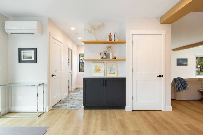 Building Photo - 9047 51st Ave NE