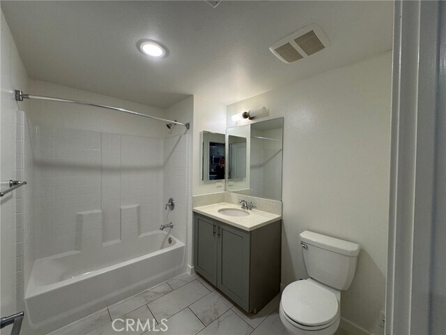 Building Photo - 1025 S Berendo St