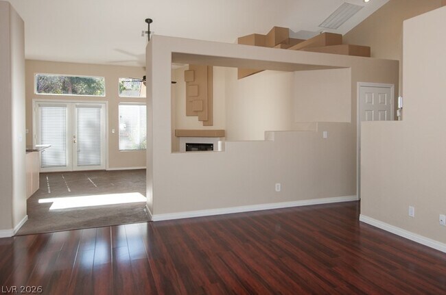 Building Photo - 131 Rancho Maderas Way