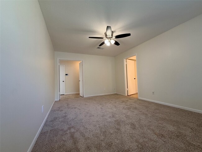 Building Photo - 1367 Gentle Bend Dr