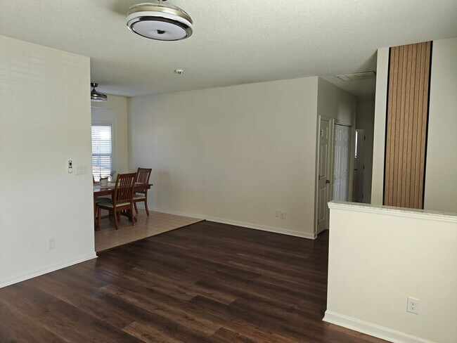 Building Photo - 3840 Goforth Dr