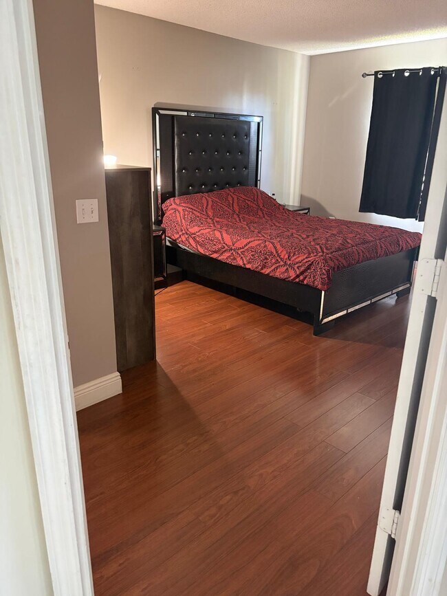 Building Photo - 9645 NW 1st Ct