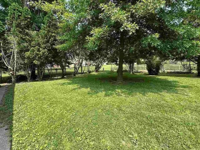 Building Photo - 3006 Stanford Ave