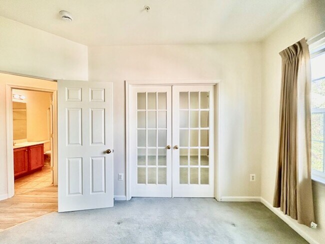 Building Photo - 13027 Middlebrook Road