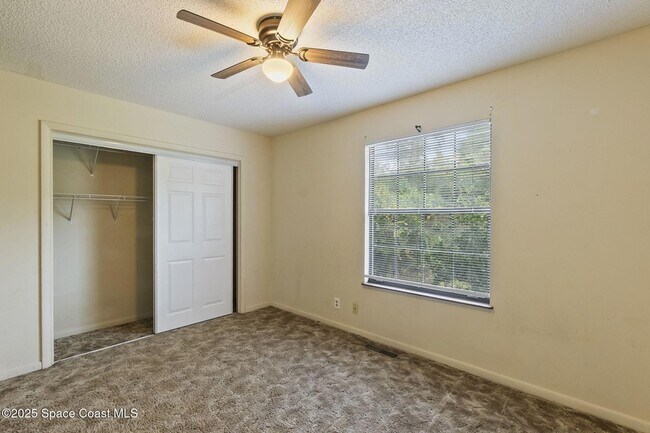 Building Photo - 4440 Dorothy Dr