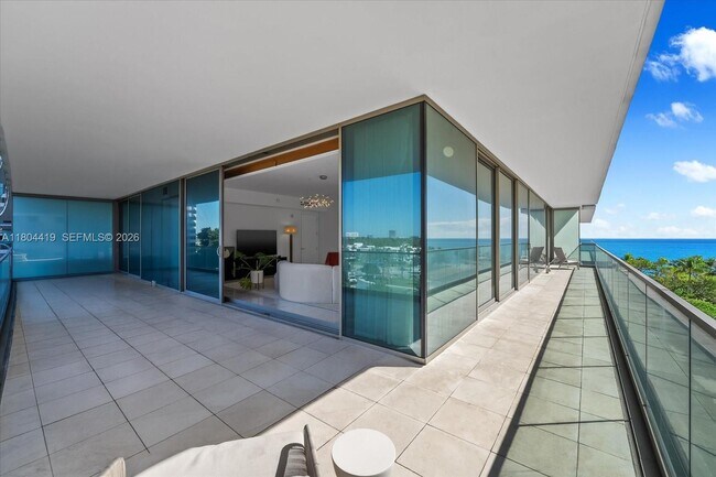Building Photo - 10201 Collins Ave