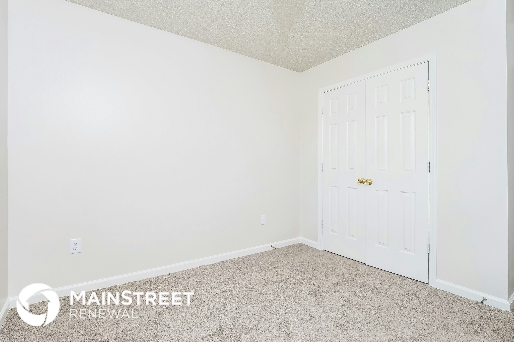 Building Photo - 6096 Hallum Dr