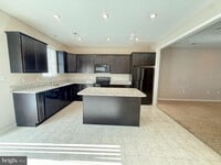 Building Photo - 217 Brooks Cir