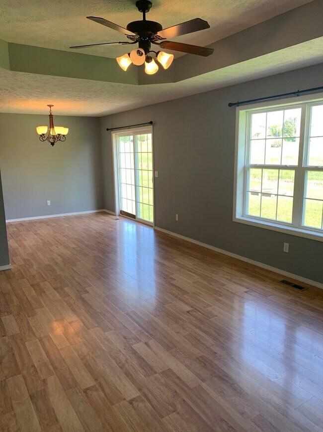 Building Photo - PRE-LEASING!!! 4 Bedroom in Willard