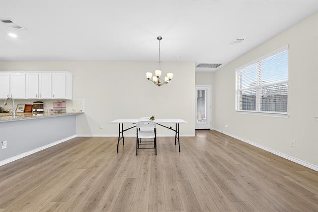 Building Photo - 2261 Obsidian Dr