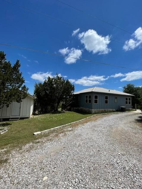 Building Photo - 21300 Crestmont