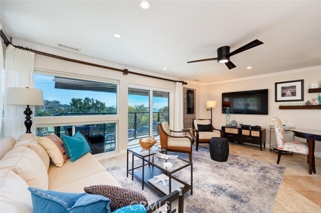 Building Photo - 174 Cliff Dr