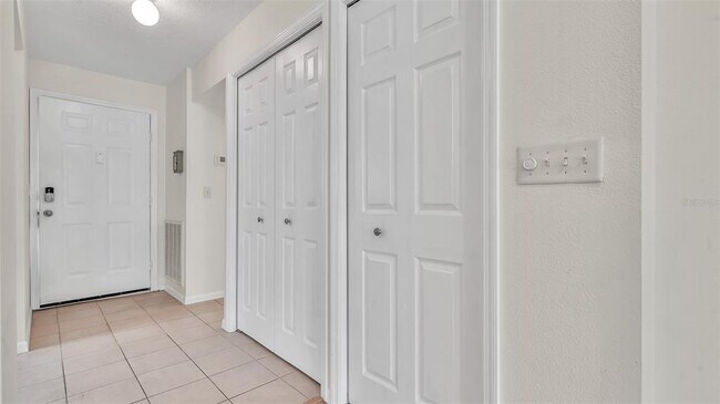Building Photo - 1653 Seascape Cir